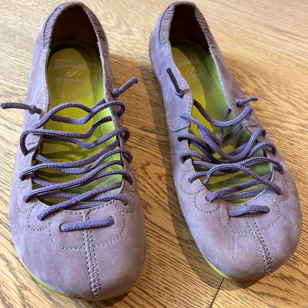 Camper Flats with Funky Laces - Pink